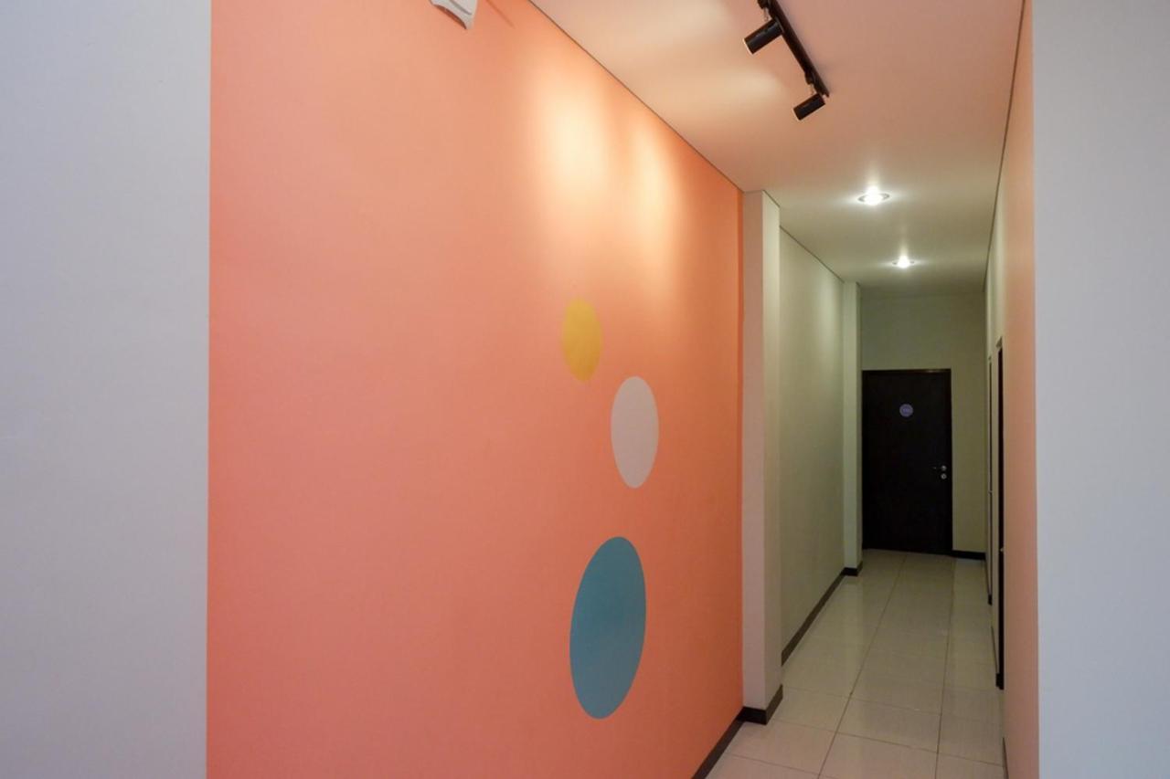 Sans Hotel Good Wish Semarang Jomblang Экстерьер фото