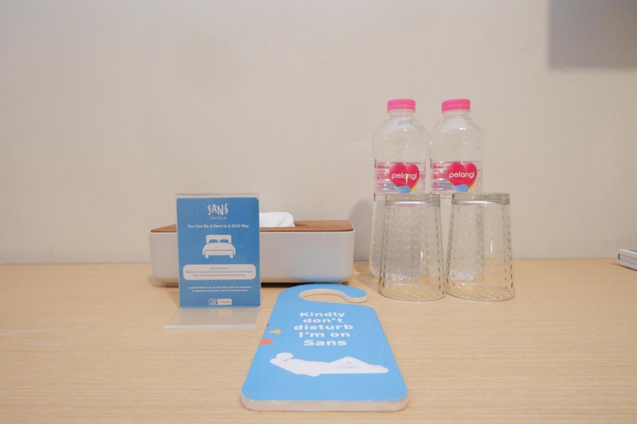 Sans Hotel Good Wish Semarang Jomblang Экстерьер фото