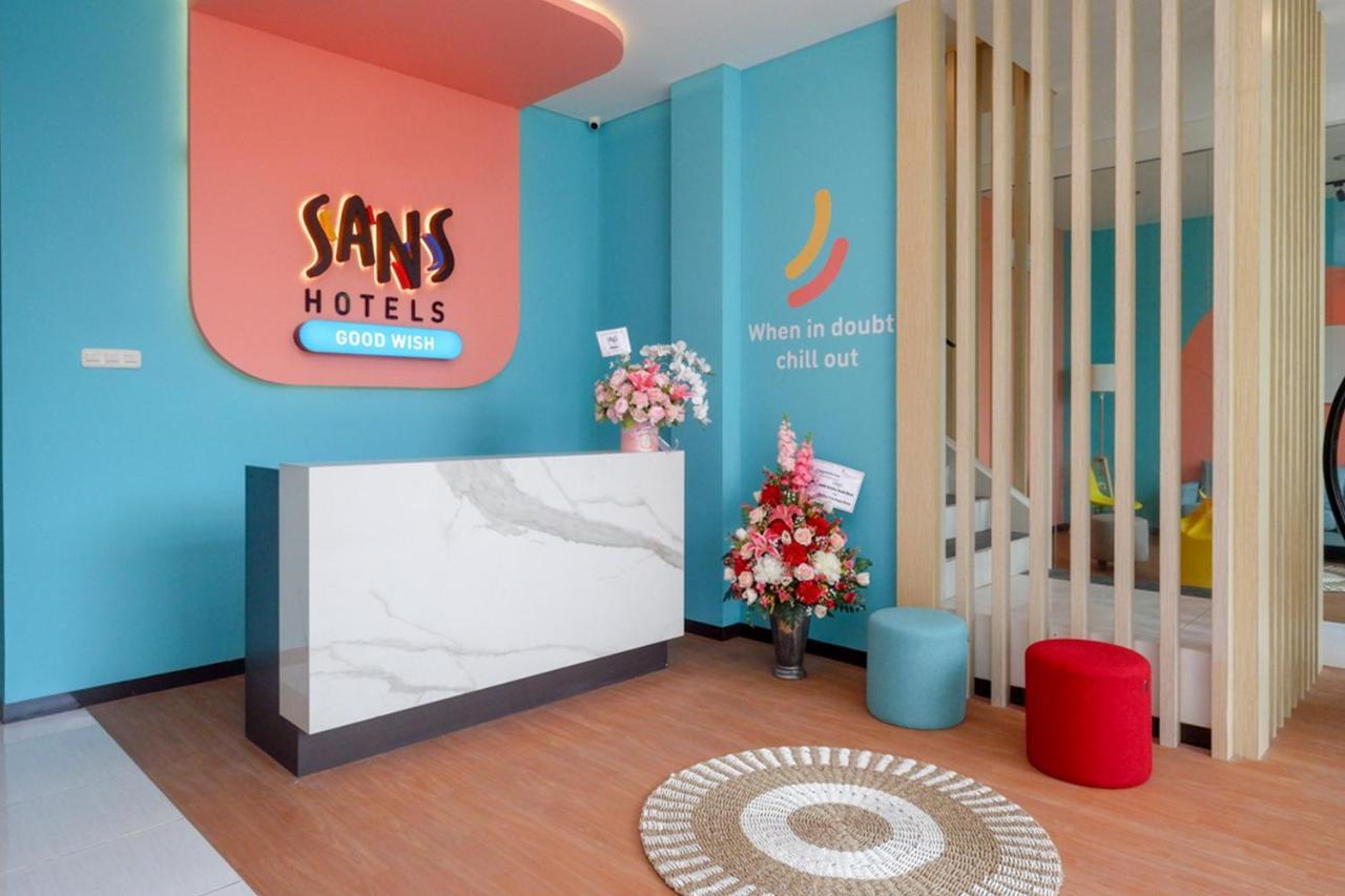Sans Hotel Good Wish Semarang Jomblang Экстерьер фото